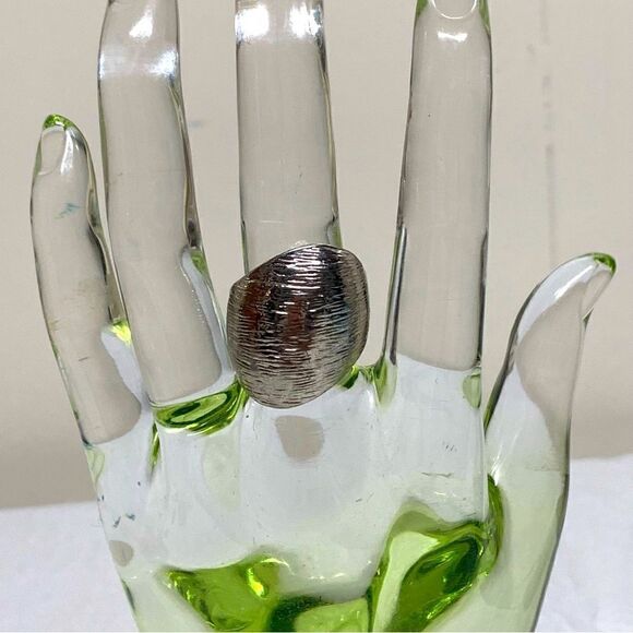 Costume Abstract Ring 1” Silver Tone Vintage Sz 8 Gorgeous - Picture 2 of 7